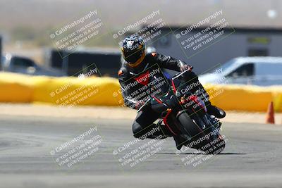 media/Mar-28-2022-Superbike Trackdays (Mon) [[b8603d0f67]]/Novice Group (1130am-12pm)/Turn 2/